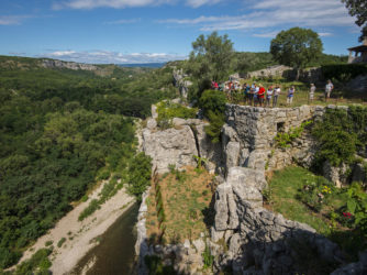 Visite guidée des jardins suspendus à Labeaume