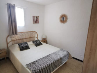 Les Cades S/C Home
